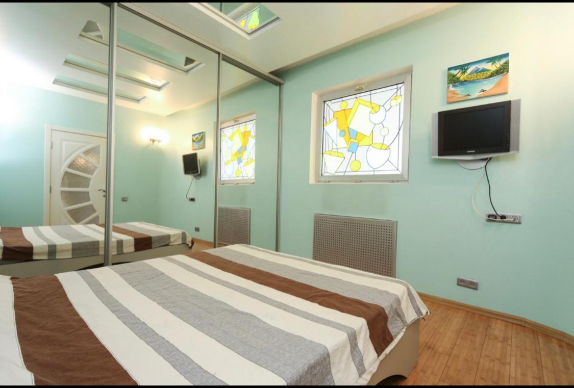 Appartamento "Нова Аркадія", Вид Моря Та Міста Odessa Esterno foto